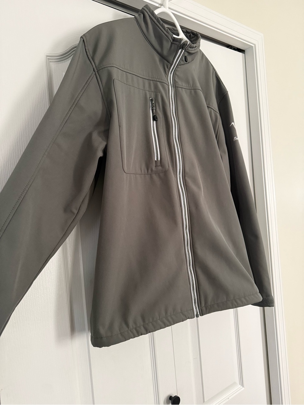 Men's Gray Softshell Jacket - Unbranded
